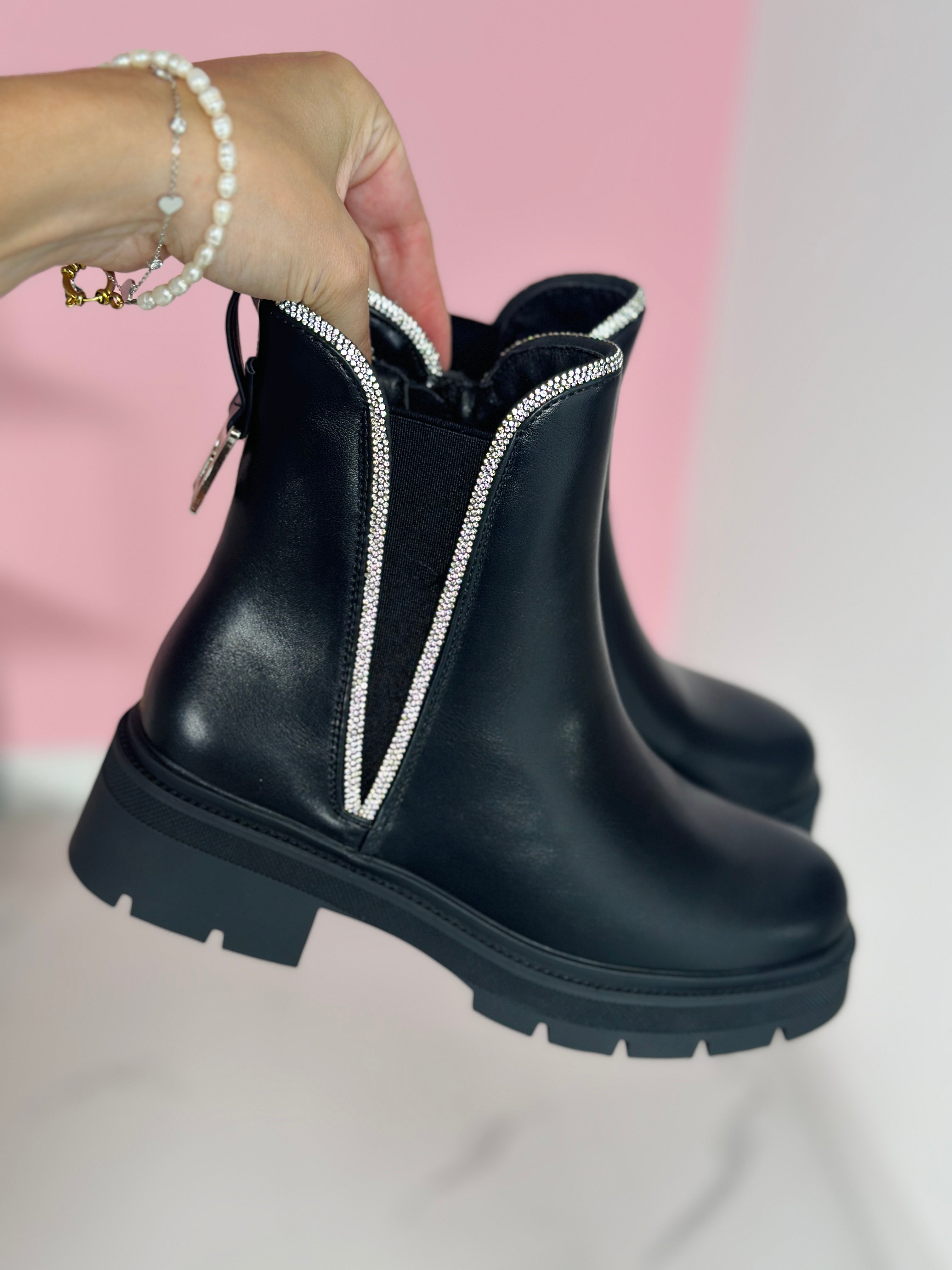 Shanty Stylish Boots